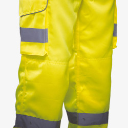 pantalon jaune fluo porté