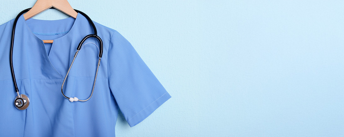 tenue professionnelle infirmière